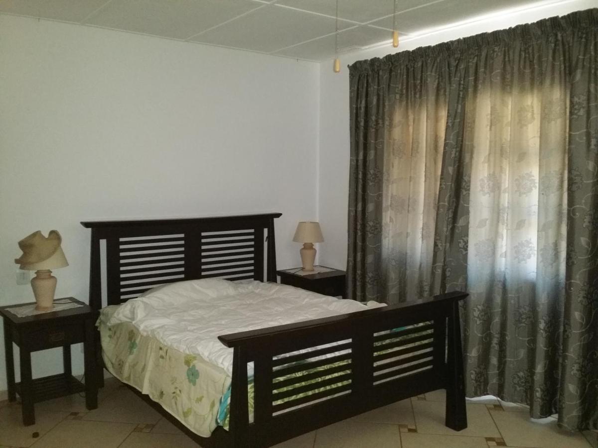 Blue Moon Beach Holiday Resort Inhambane Exterior photo