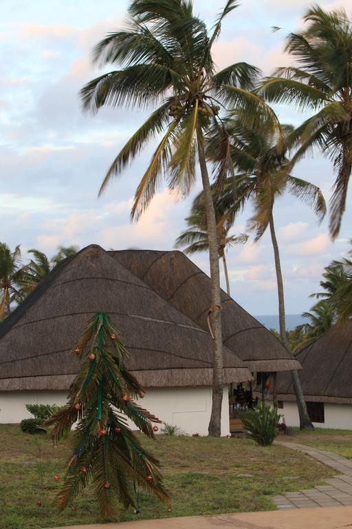 Blue Moon Beach Holiday Resort Inhambane Exterior photo